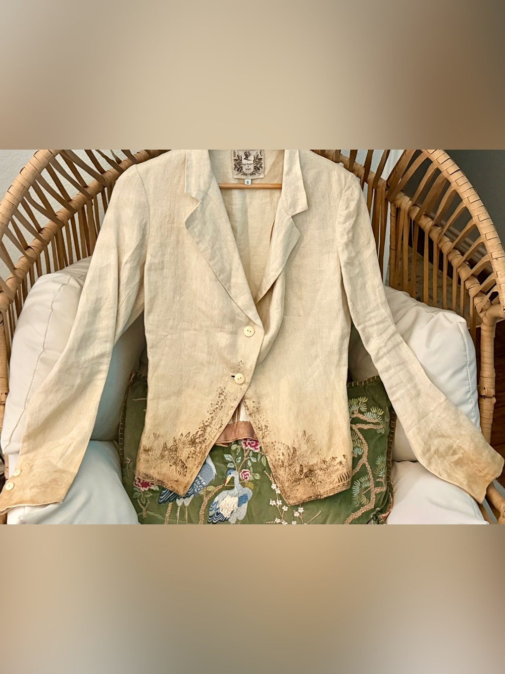 Nigel Preston & Knight Cream Linen Blazer with Botanical Hem
